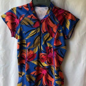 O'Neill Women's Rash Guard Short Sleeve, M, 1/2 zip, floral.
